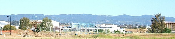 Housing construction during the initial development phase of Mawson Lakes