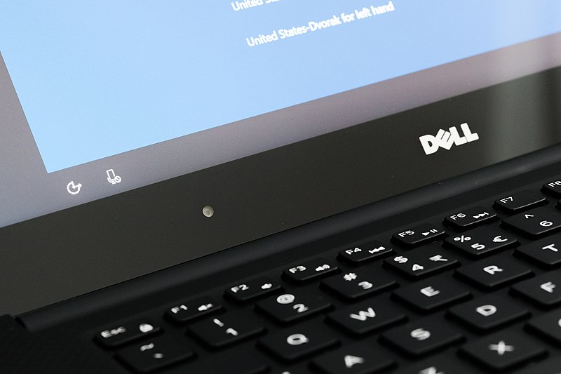 File:DELL XPS 13 and 15 (23898064528).jpg