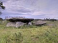 Dolmen da Pedra da Arca, a uns 5 km ó norte de Olveiroa