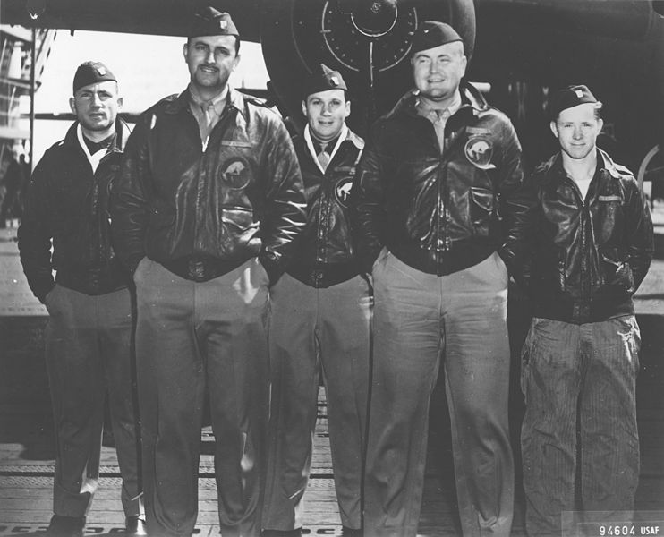 File:DoolittleRaiders Crew5 060217-F-1234P-113 1.jpg