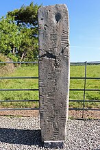 Dunloe-Stein 1, CIIC 241, Höhe 2,05 m – 500 n. Chr.