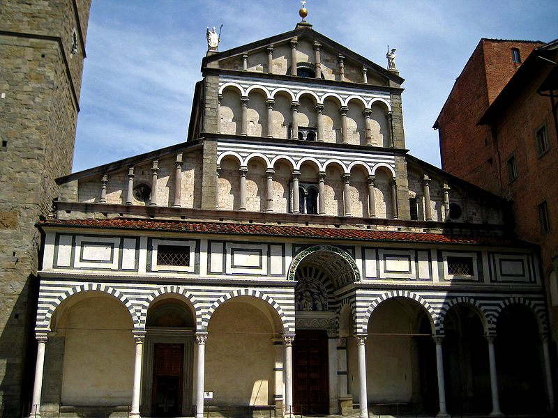 File:Duomo di Pistoia.jpg