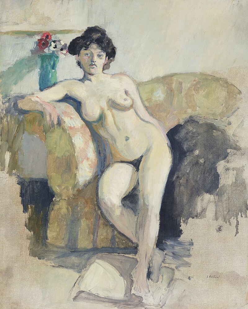 Femme nue sur canape