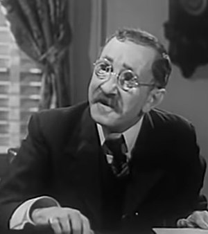 Emmett Lynn in Girl in Chains (1943).jpg