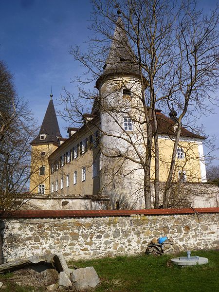 File:Feldkirchen an der Donau (Schloss Mühldorf 1).jpg