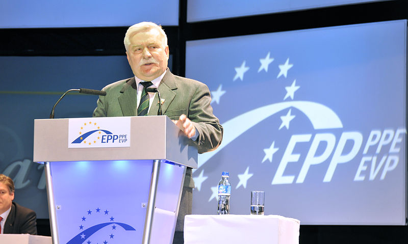 File:Flickr - europeanpeoplesparty - EPP Congress Warsaw (663).jpg