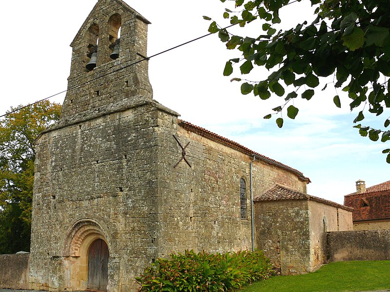 File:Fongalop - Eglise -2.JPG