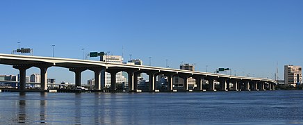 Fuller Warren Bridge, Jacksonville FL 1 Panorama.jpg