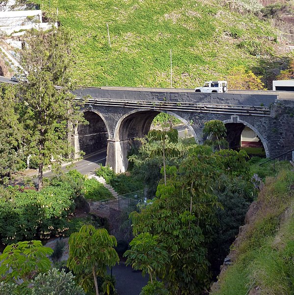 File:Funchal, Madeira - 2013-01-08 - 85878847.jpg