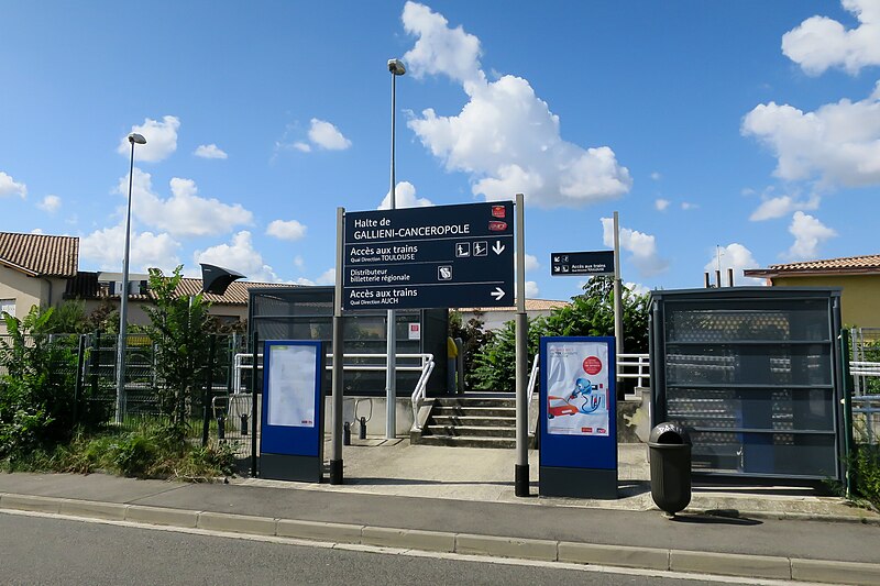 File:Gare de Gallieni-Cancéropole - 2017-09-01 - IMG 4748.jpg