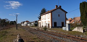 A Saint-Yorre állomásról szóló cikk szemléltető képe