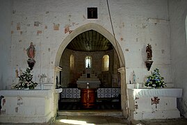 Givrezac Nave kerk b.JPG