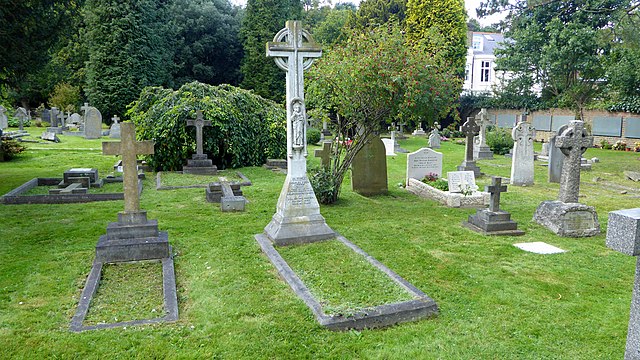 Grave of Lowder at St Nicholas' Church, Chislehurst.