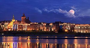 List Of Cities And Towns In Poland: Wikimedia list article