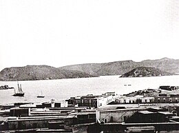 Description de l'image Guaymas al centro la casa del viseconsul y el cerro del fortin.jpg.