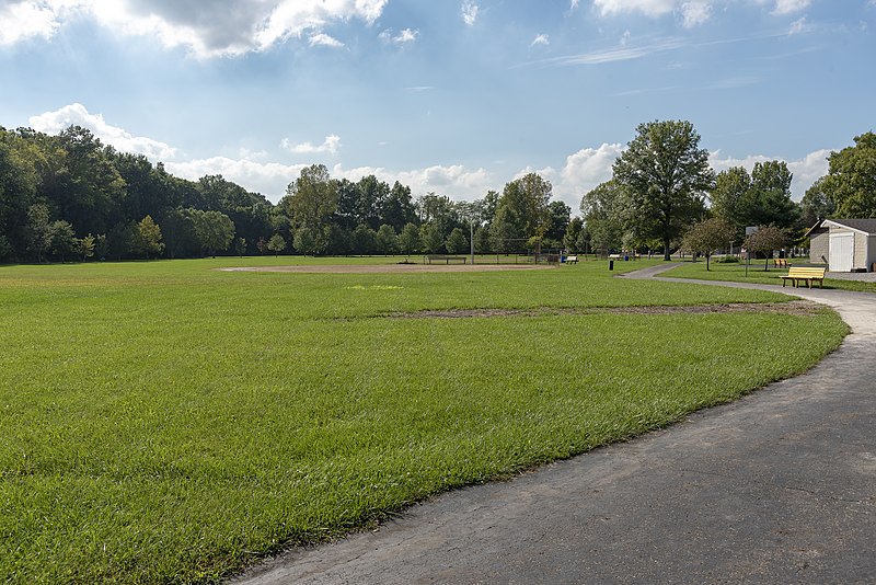 File:Harlem Township Community Park 2.jpg