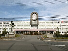 Hokkaido Kushiro Koryo High School 01.JPG