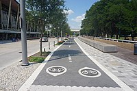 Houston May 2022 16 (bike path).jpg