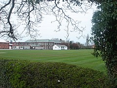 Campo da cricket della Hutton Grammar School - geograph.org.uk - 158041.jpg