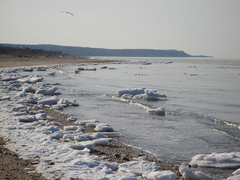 File:Icy waters of Miller Place Beach.JPG