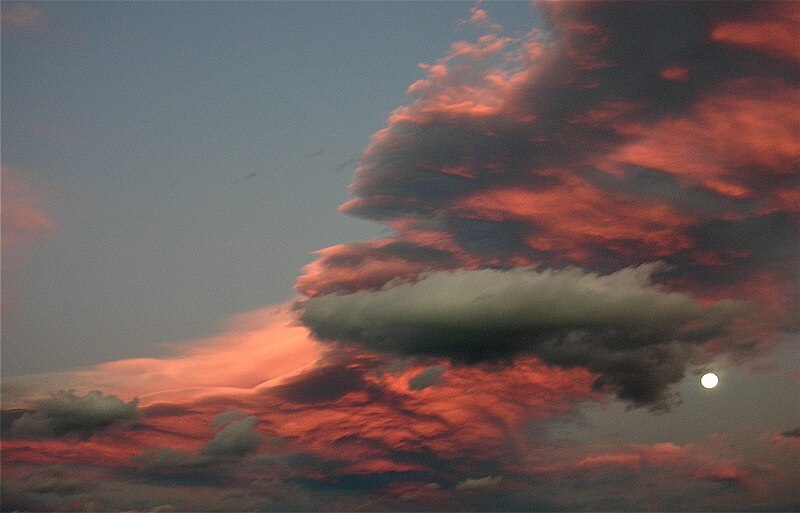 File:Il cielo di Aosta 4.jpg