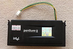 Pentium ii. Intel Pentium 2 333mhz. Intel Pentium II 333. Внешняя видеокарта Intel Pentium 2. Pentium 2 слотовый.