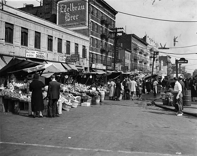 Arthur Avenue in 1940