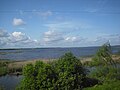 Iwankowoer Stausee südlich von Redkino, von der Bahnstrecke aus