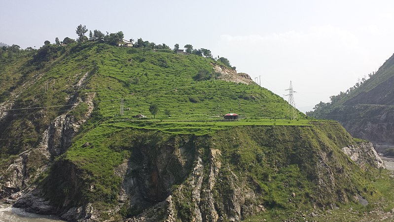 File:Jamu and kaghmir hills.jpg