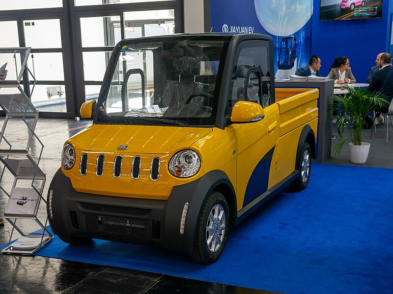 File:Jiayuan EV, IAA Summit 2023, Munich (P1110684).jpg