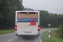 Ein KVV-Bus der Linie 134 mit Heckwerbung. Gesichtet bei Eichelberg