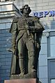 Kherson Ushakova Av. Monument of Admiral F.Ushakov 03 (YDS 4696).jpg