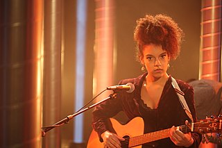 <span class="mw-page-title-main">Kizzy Crawford</span> Musical artist