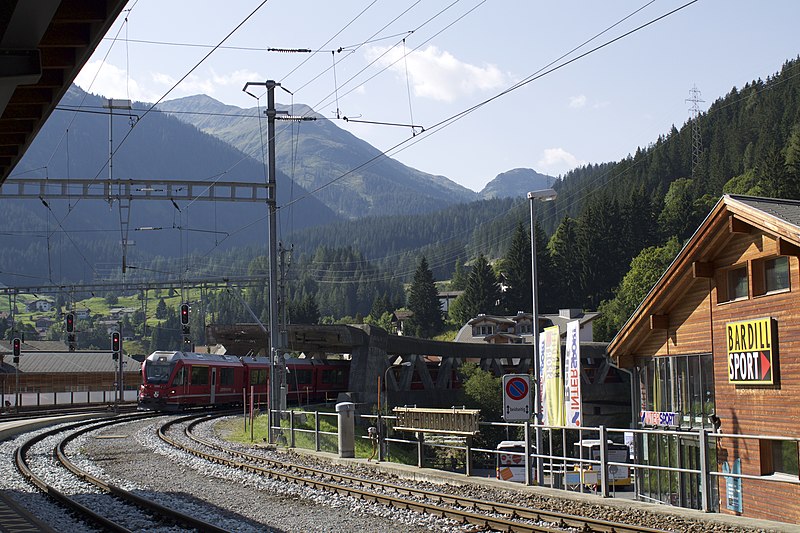 File:Klosters - panoramio (4).jpg