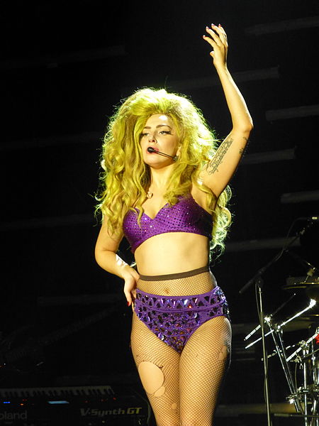 Tập_tin:Lady_Gaga_Live_at_Roseland_Ballroom_P1020503_(13744390683).jpg