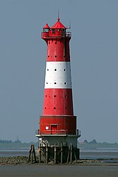 Der Leuchtturm Arngast bei Niedrigwasser