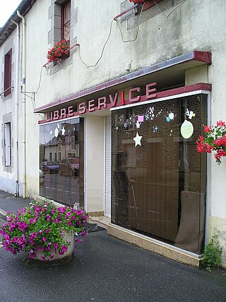 <span class="mw-page-title-main">Le Cambout</span> Commune in Brittany, France