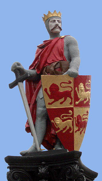 Statue of Llywelyn ab Iorwerth, Conwy