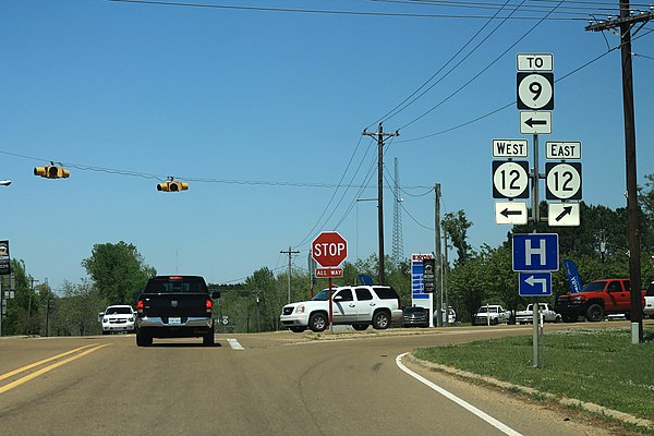 MS 15's junction with MS 12 in Ackerman