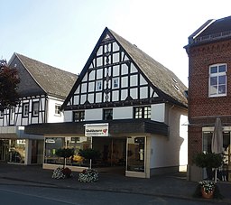 Medebach, denkmalgeschütztes Haus, Oberstraße 21