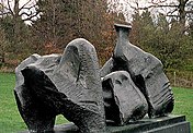 Three Piece Reclining figure No.1, (1961), Скулптурен парк на Йоркшир
