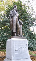 Morsestatue 72 jeh.JPG