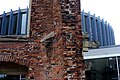 Blick auf das Treppenhaus, im Vordergrund Ruine des Romberger Hofes