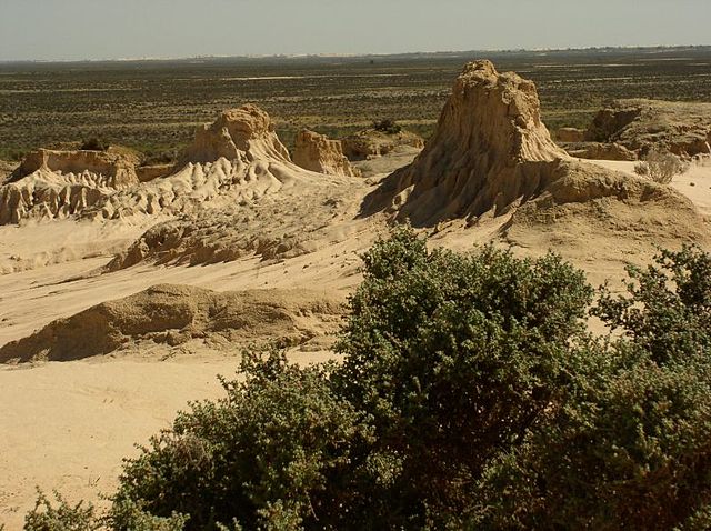 Lake Mungo