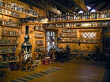 Le musée de la vodka de Verkhnie Mandrogui (au nord de la Russie).