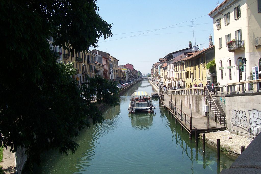 Navigli di Milano Naviglio Grande02