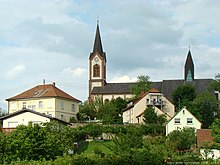 Pfarrhaus und kath. Kirche St. Afra