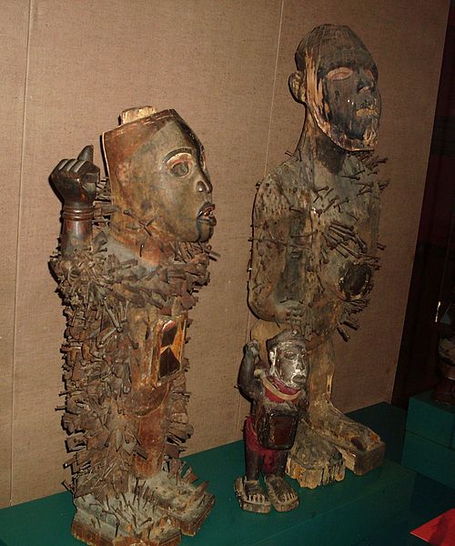 File:Nkisi nkondi Bakongo Wooden Figures.JPG