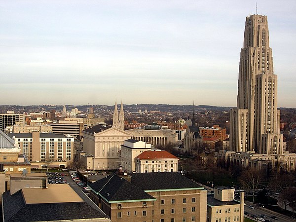 Looking Northeast along 5th Avenue in the Schenley Farms Historic District