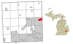 ミシガン州におけるオークランド郡（右図）と同郡におけるロチェスター市の位置